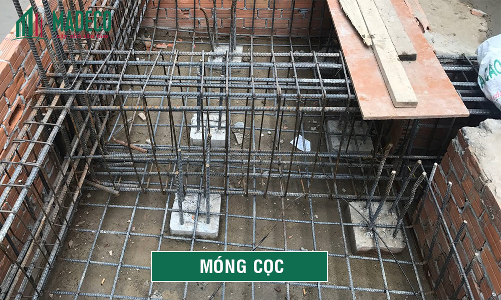 thi-cong-mong-coc